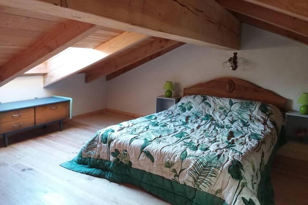 Loft La Rose Desiree Gite 3 Etoiles Chalencon Eksteriør bilde